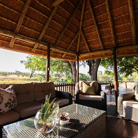 Senalala Safari Lodge 克拉塞利尔自然保护区 外观 照片