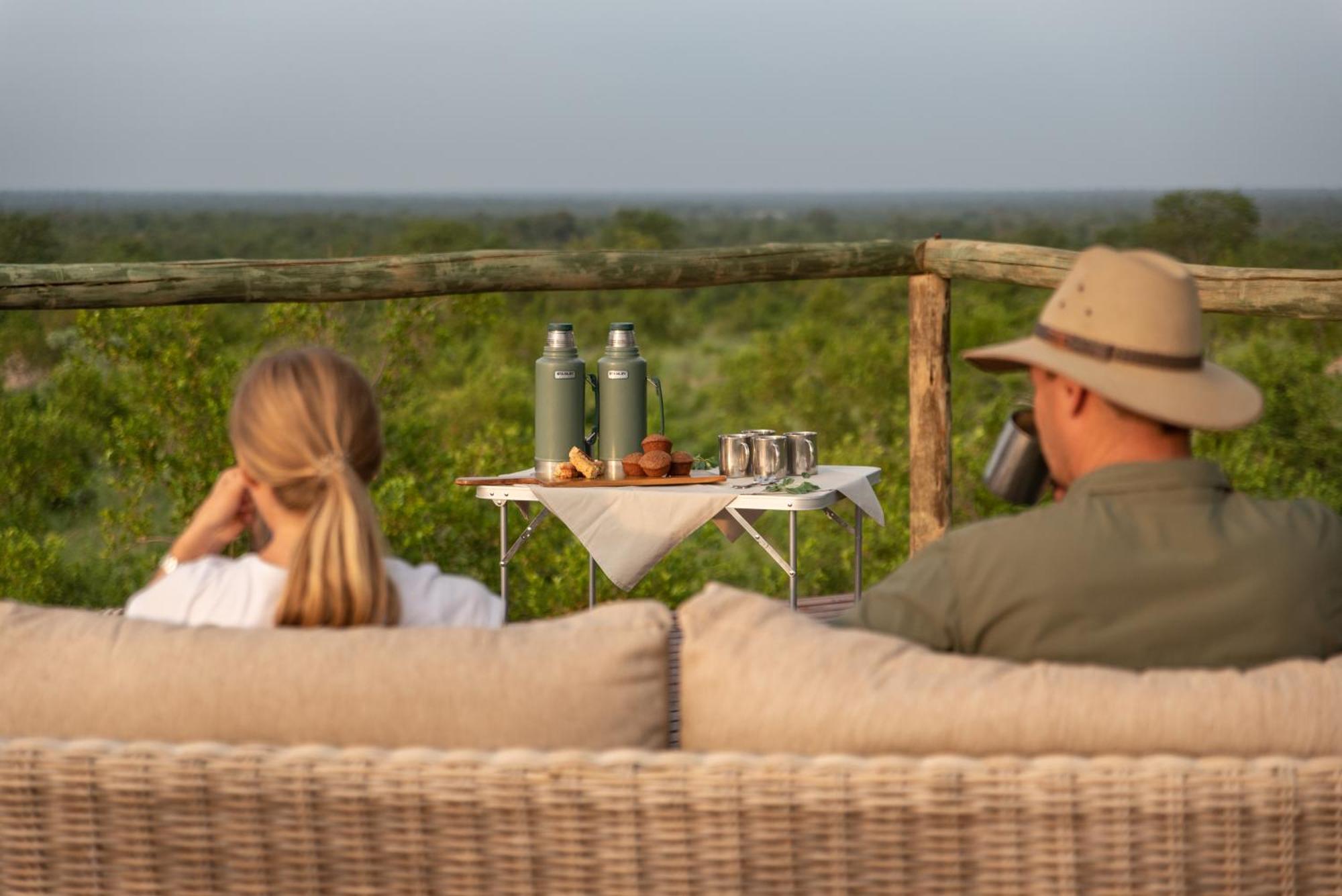 Senalala Safari Lodge 克拉塞利尔自然保护区 外观 照片