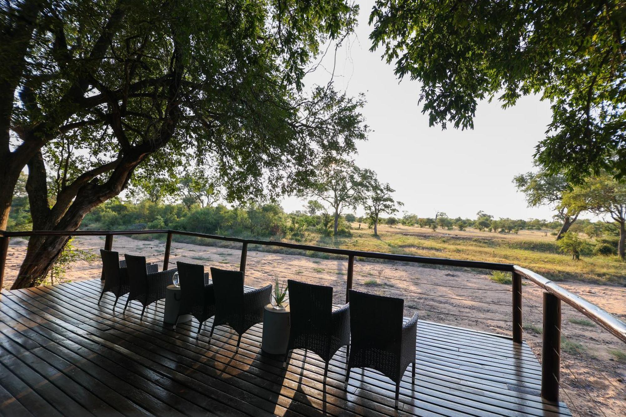 Senalala Safari Lodge 克拉塞利尔自然保护区 外观 照片