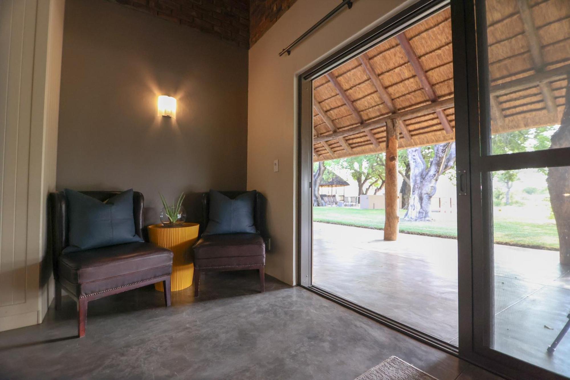 Senalala Safari Lodge 克拉塞利尔自然保护区 外观 照片